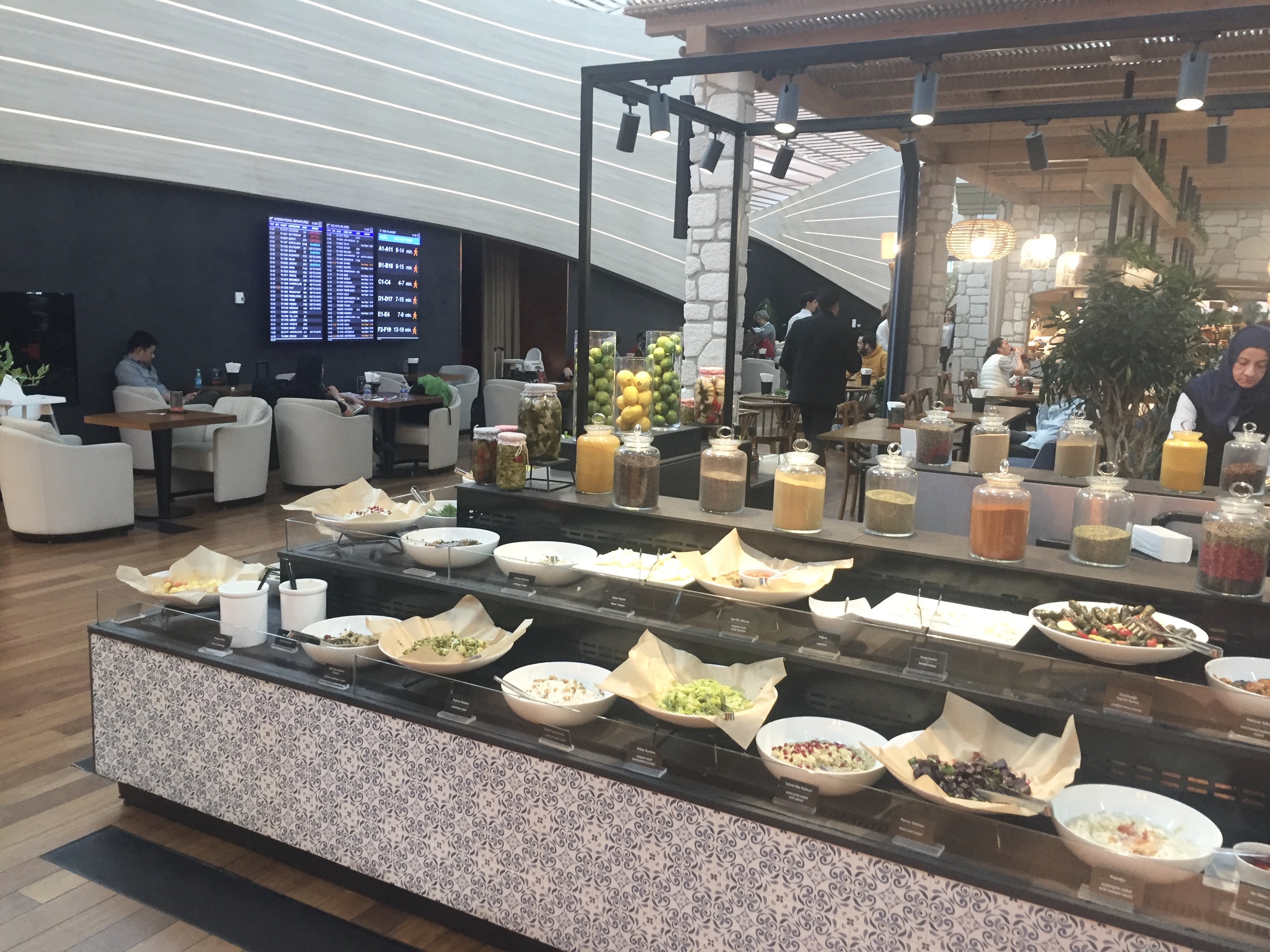 Turkish-Airlines-Lounge-Istanbul-26