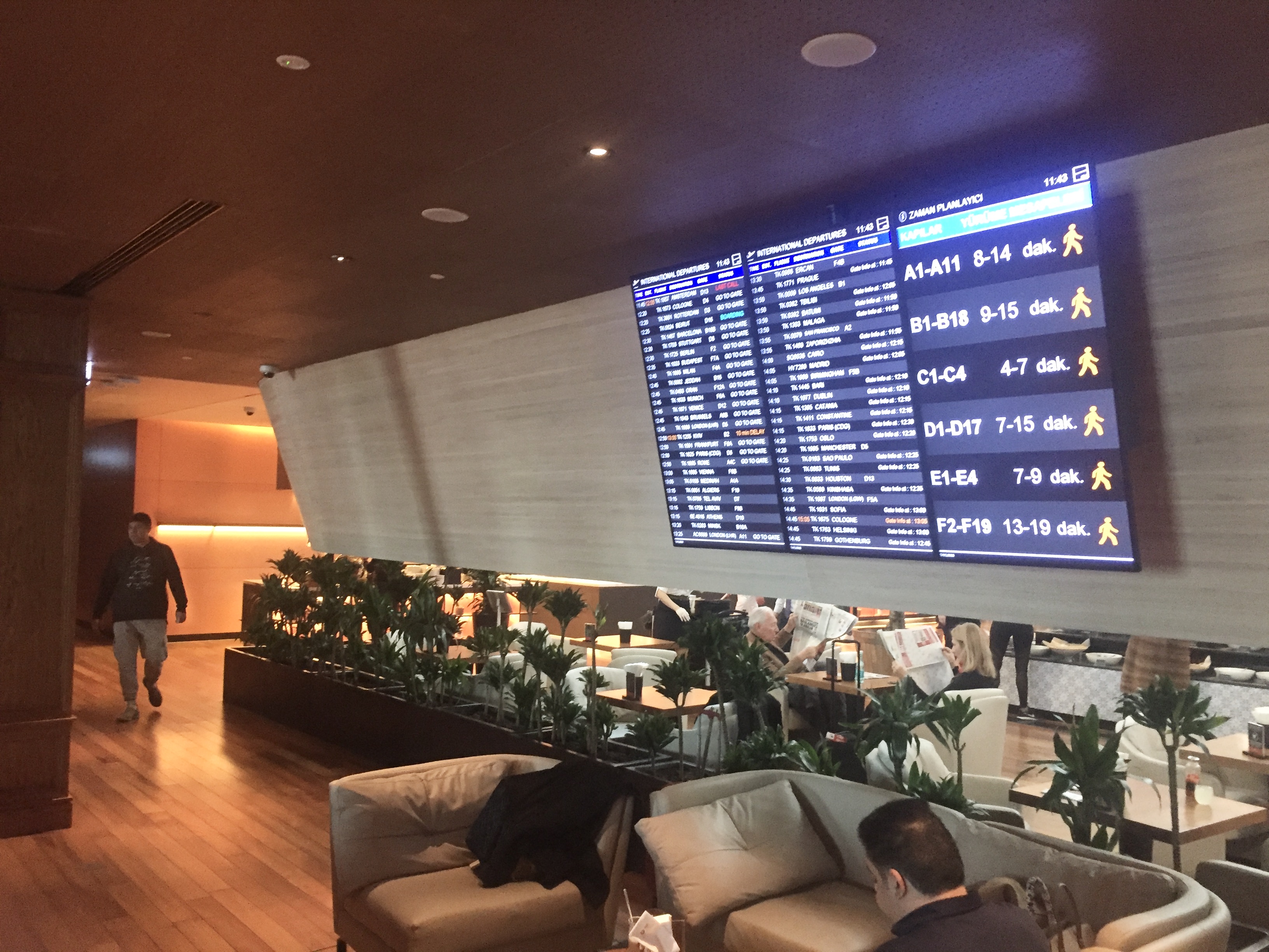 Turkish-Airlines-Lounge-Istanbul-7
